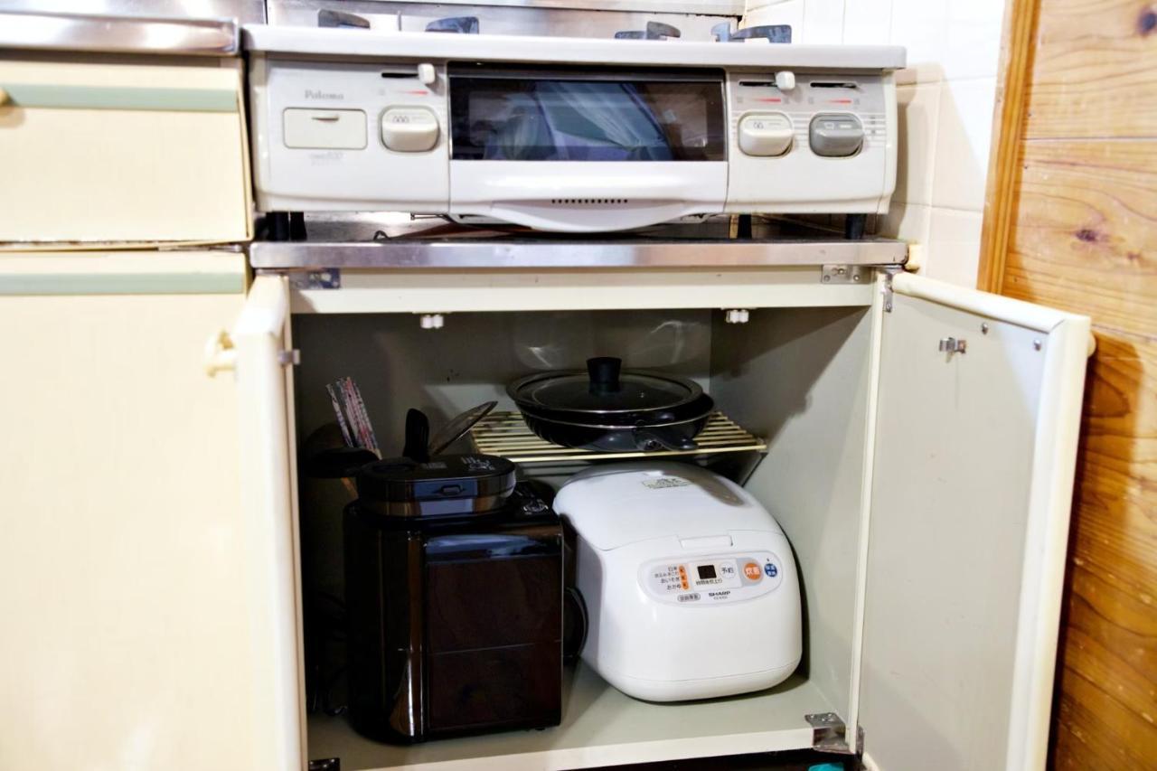 Ferienwohnung にらい恩納　杉の木 Onna Exterior foto